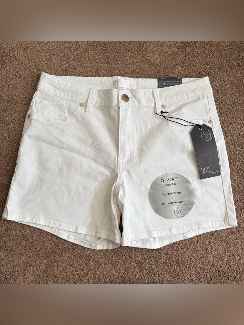 1822 Denim Women’s White Stretch Shorts BNWT Size 12